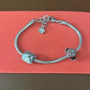 Pampered Chef - Vintage 925 Silver Pandora Bracelet with Charms